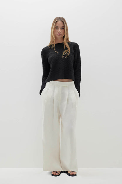 CHRISSY CROPPED CABLE KNIT SWEATER