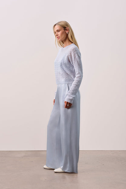 CHRISSY CROPPED CABLE KNIT SWEATER