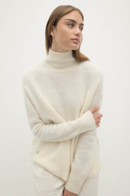 ETHEL BRUSHED CASHMERE TURTLENECK SWEATER